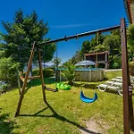 Casa Sejoes Geres - By Proguest * 테라스 드 부로