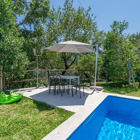 Casa Sejoes - Geres Терраш-ди-Бору