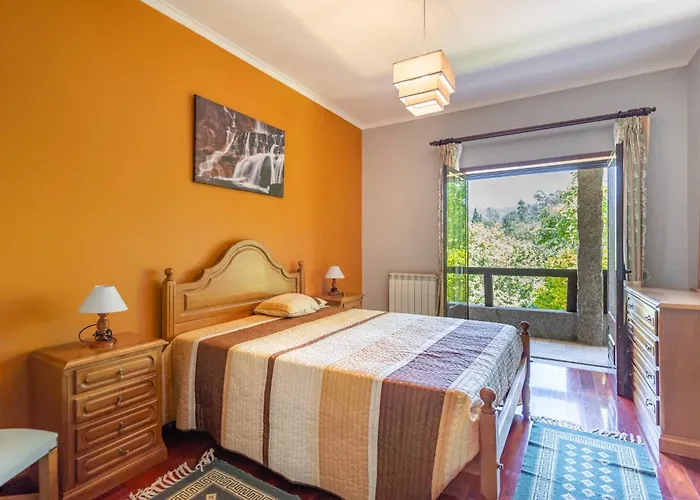 Villa Casa Sejoes Geres - By Proguest *