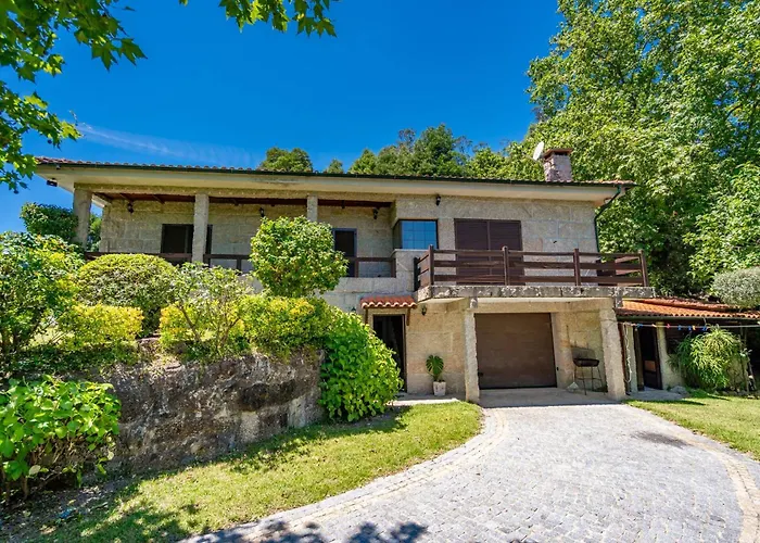 Villa Casa Sejoes Geres - By Proguest Terras de Bouro