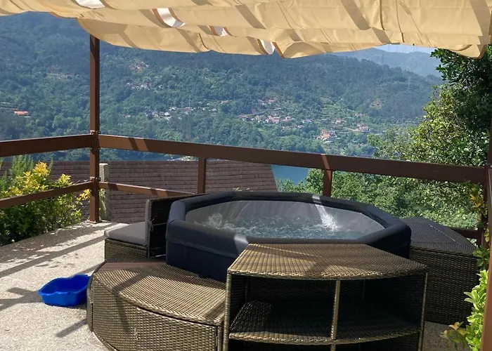 Villa Casa Sejoes Geres - By Proguest